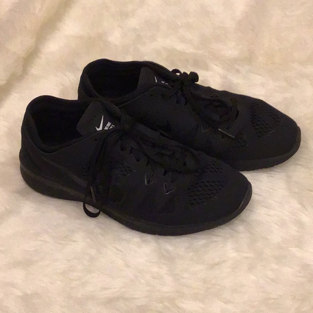 Nike Free TR Fit 5 Sneakers- Size 7.5